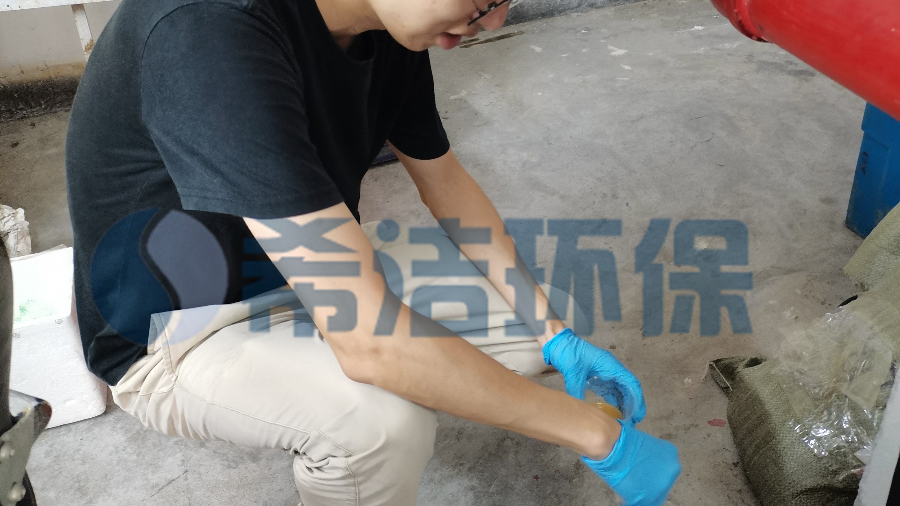 养猪场的<i style='color:red'>屠宰污水处理</i>（图）