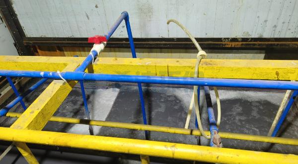 喷漆房<i style='color:red'>漆雾凝聚剂</i>哪家好？选对产品才是解决喷漆污水难题（图）